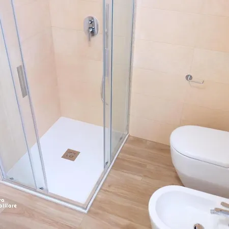 דירה Torre Gidone 2 *